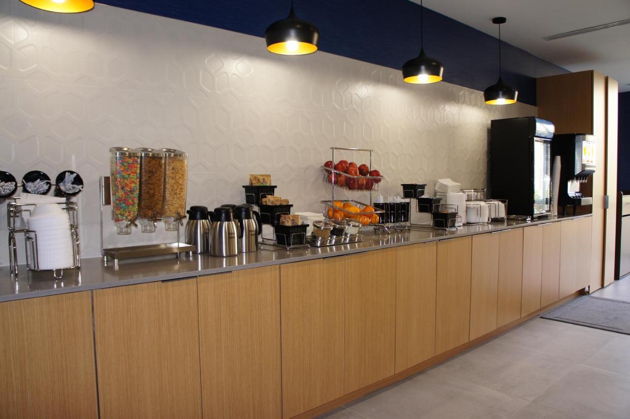 La Quinta Inn & Suites Katy-Mills By Wyndham Katy Esterno foto